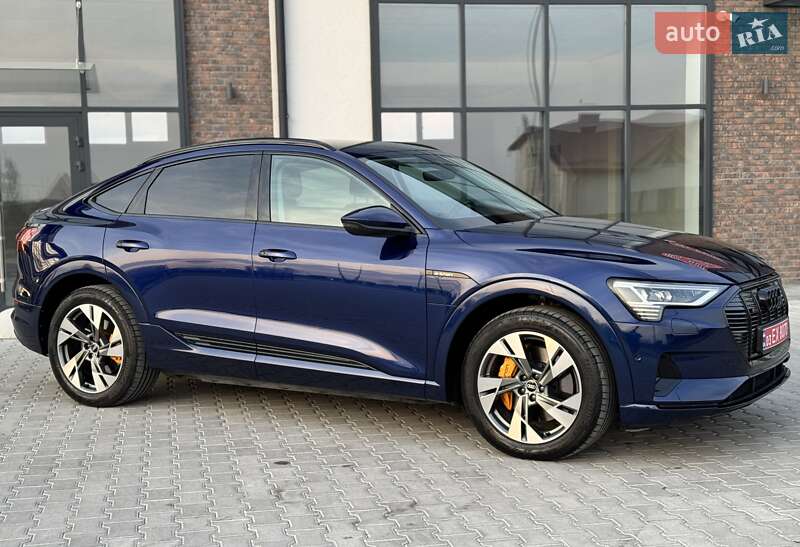 Позашляховик / Кросовер Audi e-tron Sportback 2021 в Тернополі