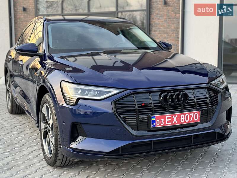 Позашляховик / Кросовер Audi e-tron Sportback 2021 в Тернополі