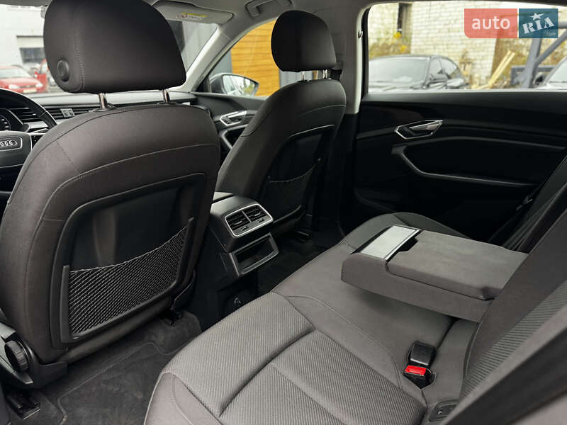 Внедорожник / Кроссовер Audi e-tron Sportback 2023 в Житомире фото 40 Внедорожник / Кроссовер Audi e-tron Sportback 2023 в Житомире