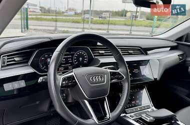 Внедорожник / Кроссовер Audi e-tron Sportback 2022 в 