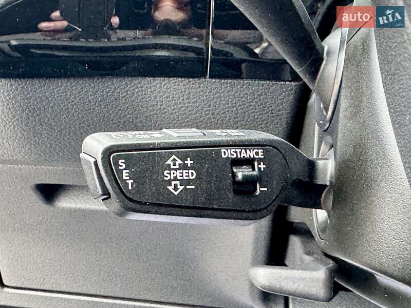 Позашляховик / Кросовер Audi e-tron Sportback 2022 в Хмельницькому