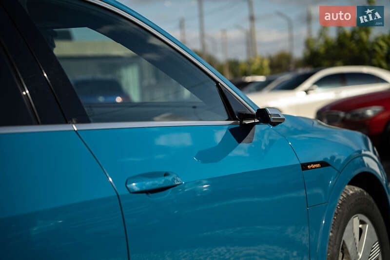 Позашляховик / Кросовер Audi e-tron Sportback 2020 в Чернівцях фото 20 Позашляховик / Кросовер Audi e-tron Sportback 2020 в Чернівцях