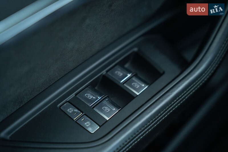 Позашляховик / Кросовер Audi e-tron Sportback 2020 в Чернівцях фото 29 Позашляховик / Кросовер Audi e-tron Sportback 2020 в Чернівцях