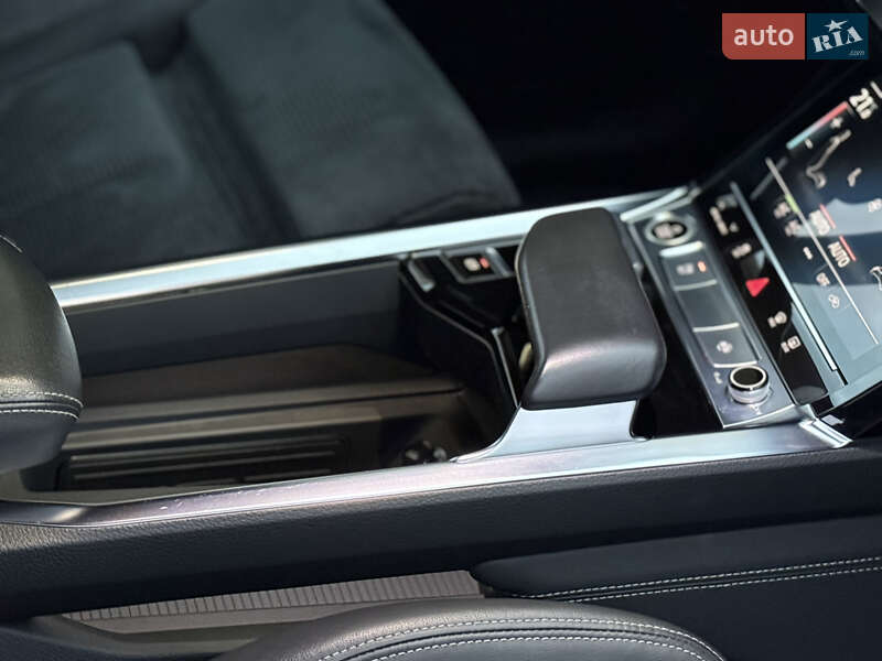 Позашляховик / Кросовер Audi e-tron Sportback 2021 в Тернополі фото 45 Позашляховик / Кросовер Audi e-tron Sportback 2021 в Тернополі
