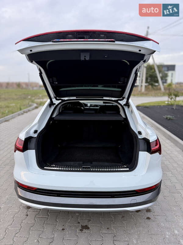 Внедорожник / Кроссовер Audi e-tron Sportback 2023 в Ровно фото 27 Внедорожник / Кроссовер Audi e-tron Sportback 2023 в Ровно
