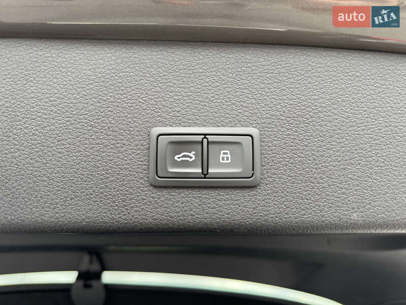 Внедорожник / Кроссовер Audi e-tron Sportback 2022 в Виннице фото 38 Внедорожник / Кроссовер Audi e-tron Sportback 2022 в Виннице