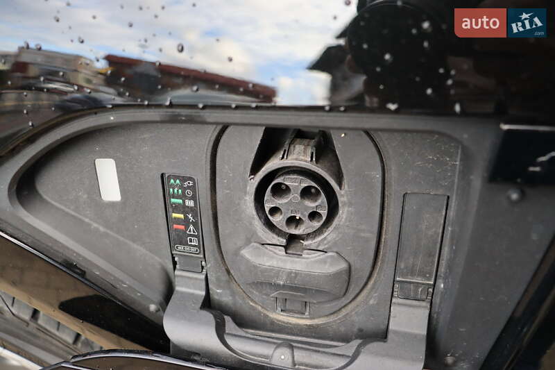 Позашляховик / Кросовер Audi e-tron Sportback 2023 в Львові