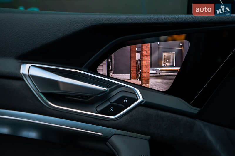 Внедорожник / Кроссовер Audi e-tron Sportback 2020 в Луцке фото 70 Внедорожник / Кроссовер Audi e-tron Sportback 2020 в Луцке