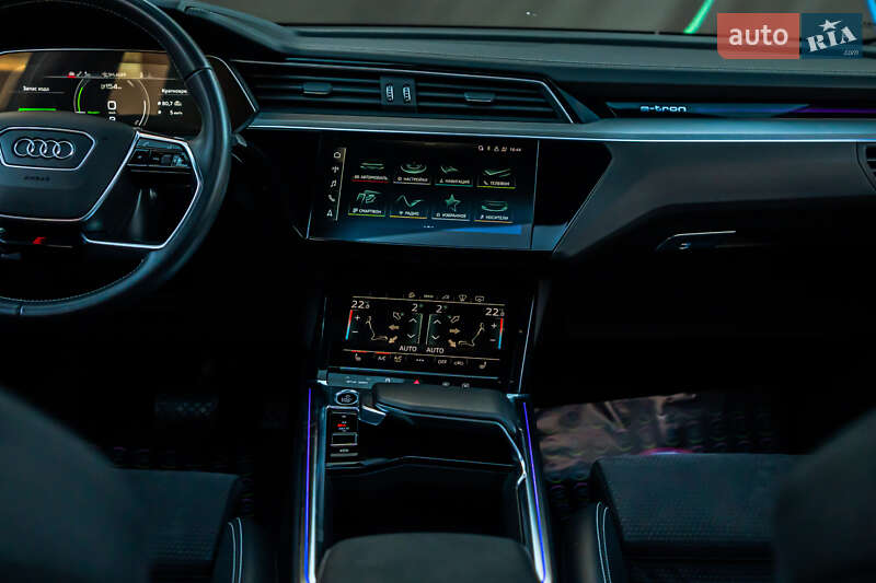 Внедорожник / Кроссовер Audi e-tron Sportback 2020 в Луцке фото 84 Внедорожник / Кроссовер Audi e-tron Sportback 2020 в Луцке