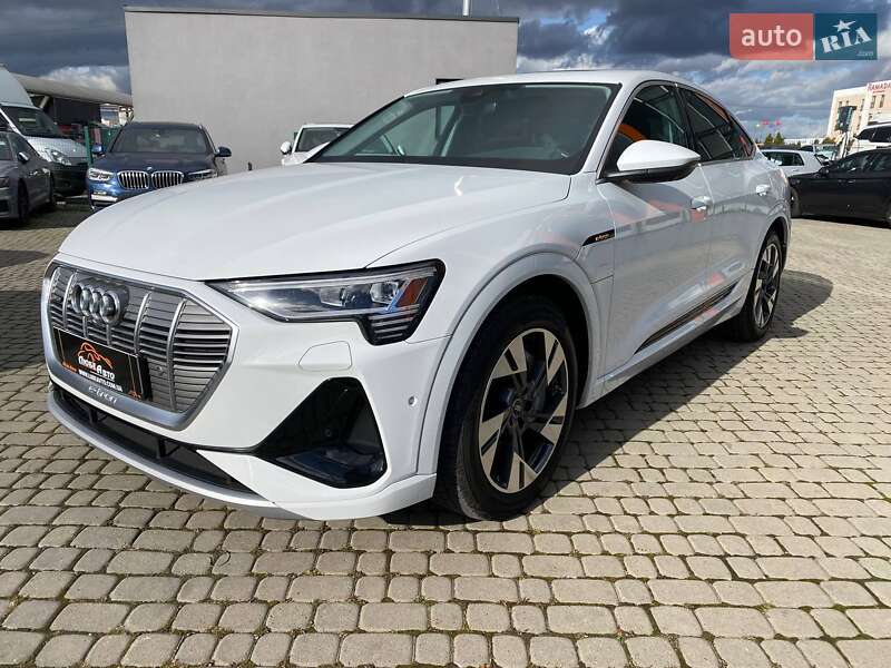 Внедорожник / Кроссовер Audi e-tron Sportback 2022 в Львове