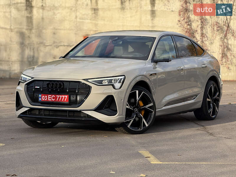 Внедорожник / Кроссовер Audi e-tron Sportback 2021 в Ровно
