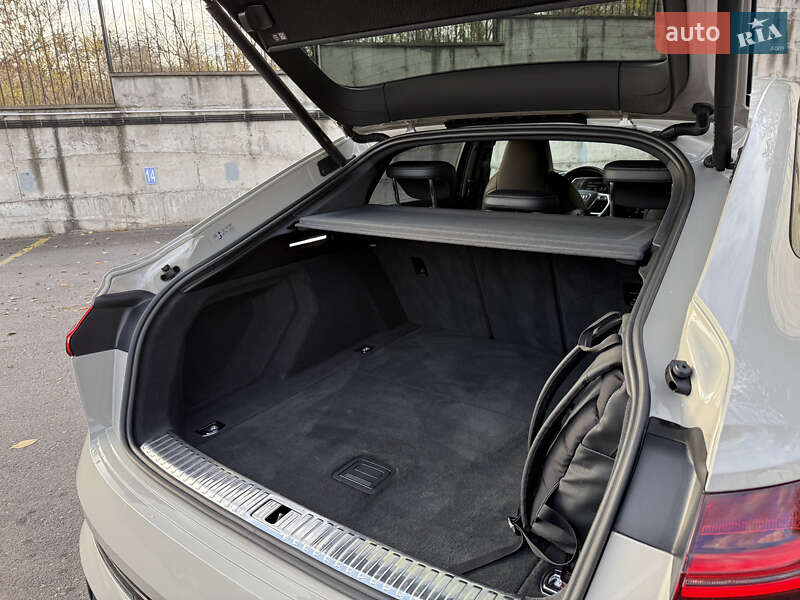 Внедорожник / Кроссовер Audi e-tron Sportback 2021 в Ровно