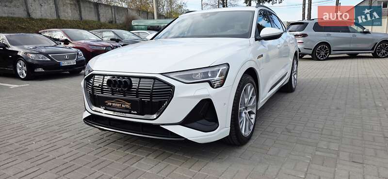 Позашляховик / Кросовер Audi e-tron Sportback 2023 в Тернополі