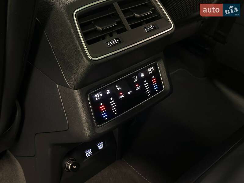 Внедорожник / Кроссовер Audi e-tron Sportback 2020 в Львове