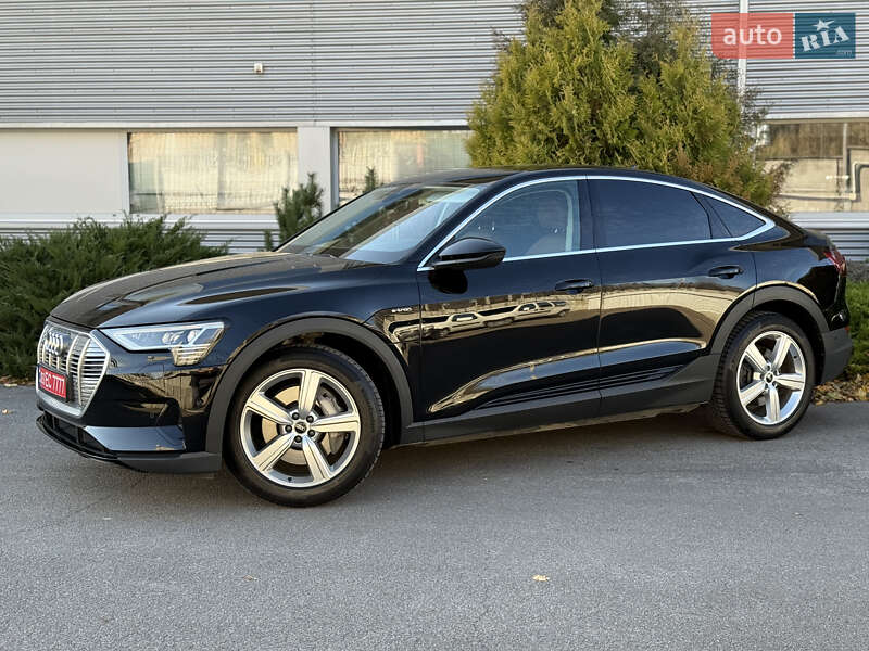 Внедорожник / Кроссовер Audi e-tron Sportback 2022 в Ровно фото 11 Внедорожник / Кроссовер Audi e-tron Sportback 2022 в Ровно