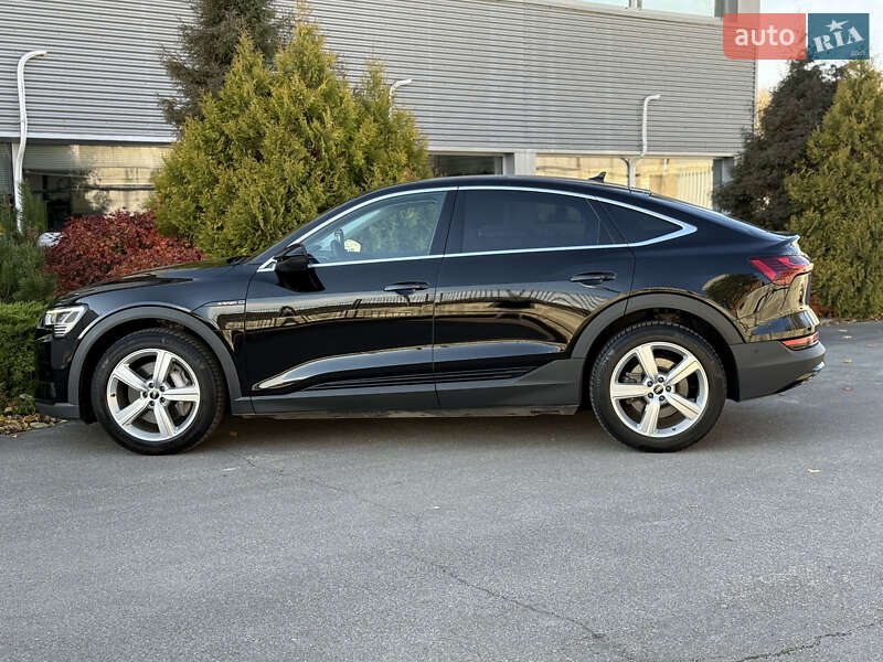 Внедорожник / Кроссовер Audi e-tron Sportback 2022 в Ровно фото 28 Внедорожник / Кроссовер Audi e-tron Sportback 2022 в Ровно