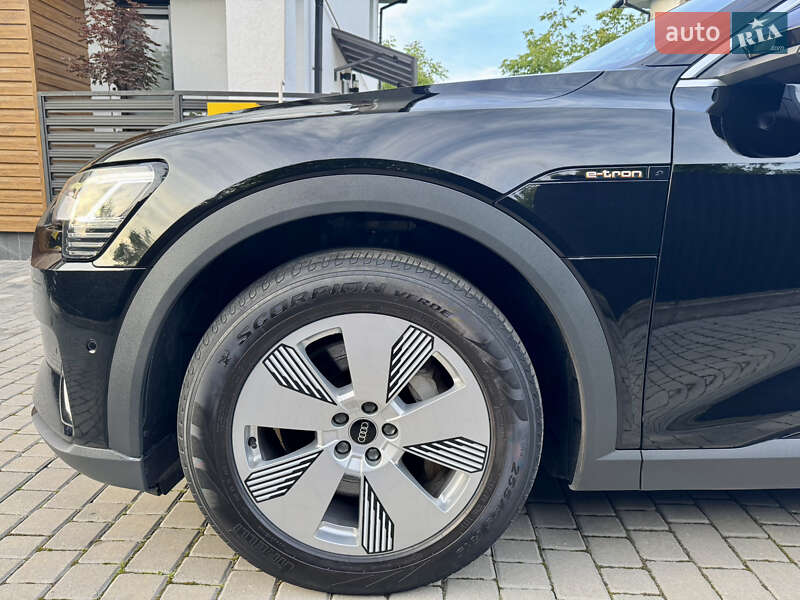 Внедорожник / Кроссовер Audi e-tron Sportback 2022 в Ивано-Франковске фото 32 Внедорожник / Кроссовер Audi e-tron Sportback 2022 в Ивано-Франковске