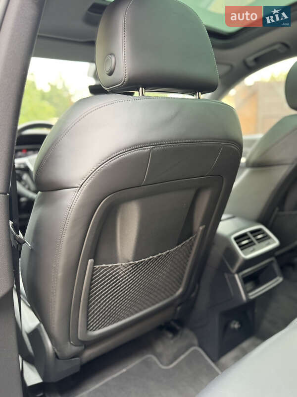 Позашляховик / Кросовер Audi e-tron Sportback 2023 в Чернівцях