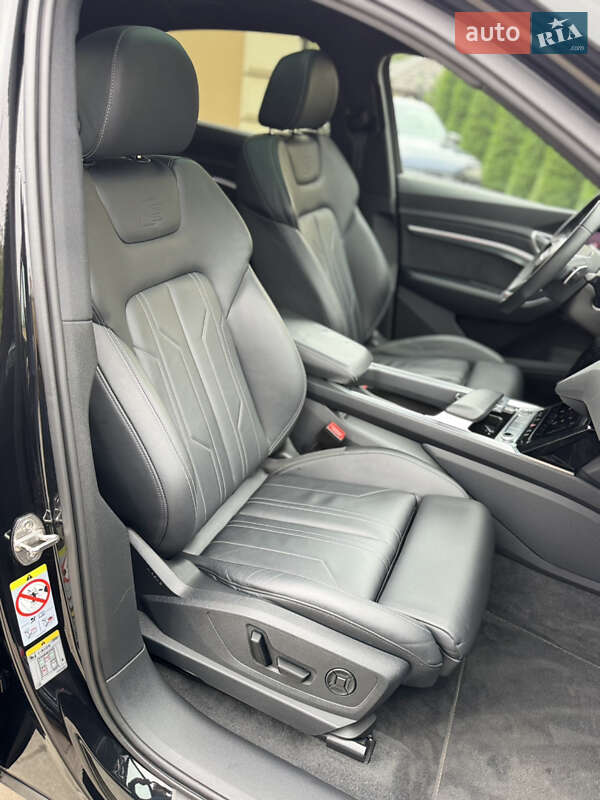 Позашляховик / Кросовер Audi e-tron Sportback 2023 в Чернівцях