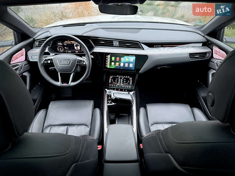 Позашляховик / Кросовер Audi e-tron Sportback 2021 в Луцьку