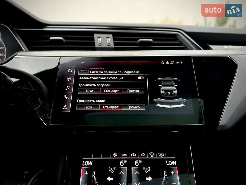 Позашляховик / Кросовер Audi e-tron Sportback 2021 в Луцьку