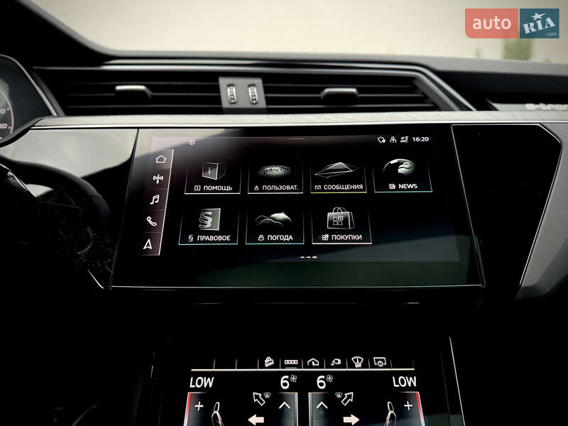 Позашляховик / Кросовер Audi e-tron Sportback 2021 в Луцьку
