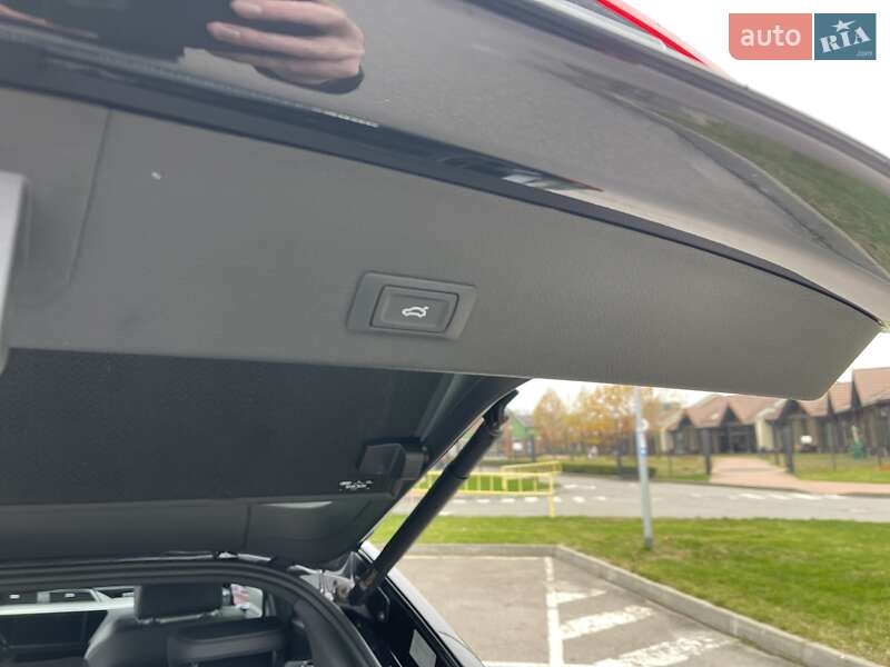 Внедорожник / Кроссовер Audi e-tron Sportback 2021 в Киеве