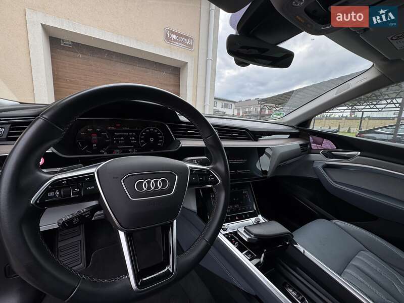 Внедорожник / Кроссовер Audi e-tron Sportback 2022 в Ровно фото 8 Внедорожник / Кроссовер Audi e-tron Sportback 2022 в Ровно