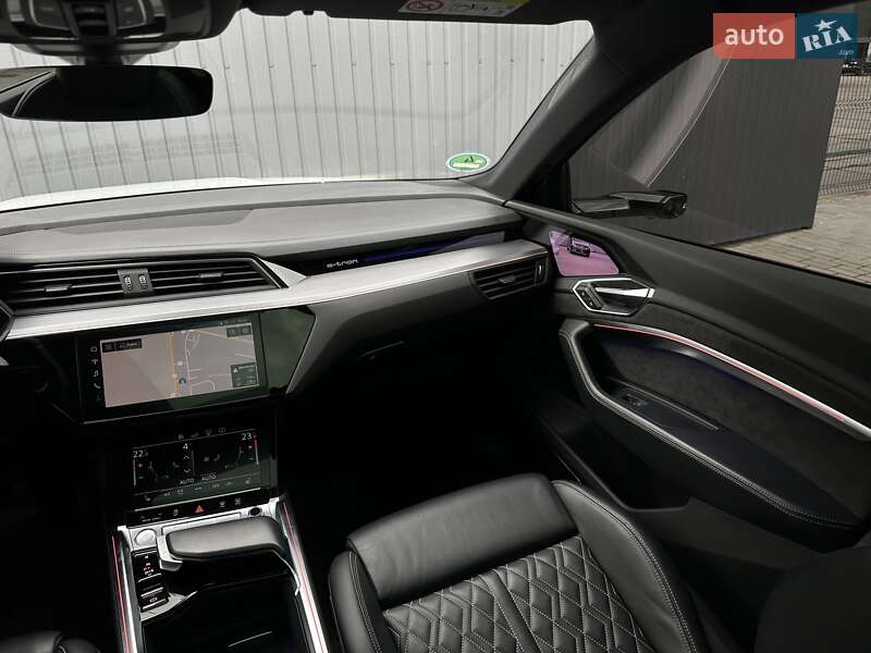 Внедорожник / Кроссовер Audi e-tron Sportback 2020 в Мукачево