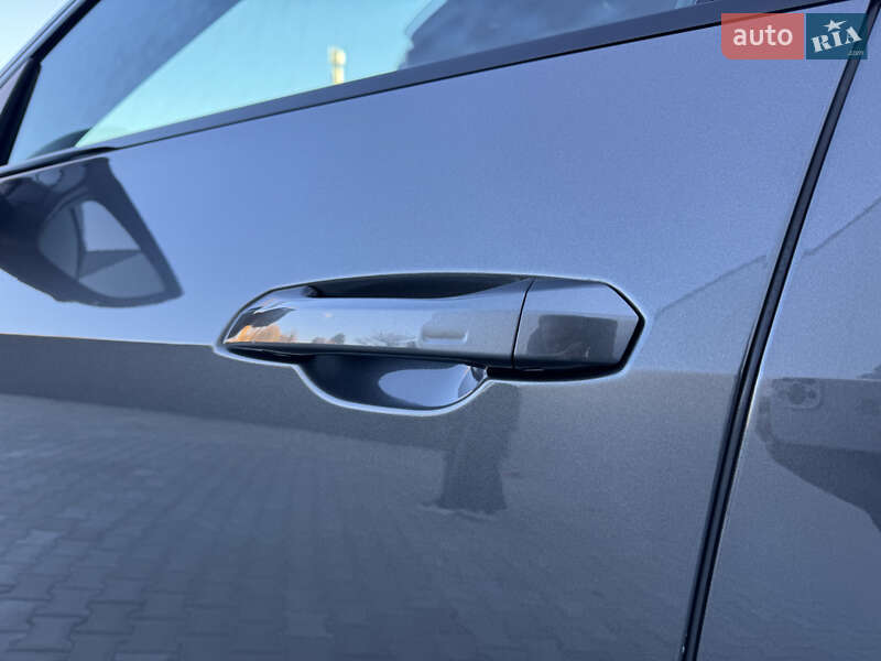 Внедорожник / Кроссовер Audi e-tron Sportback 2022 в Мукачево