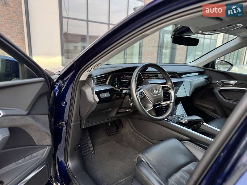 Внедорожник / Кроссовер Audi e-tron Sportback 2021 в Тернополе фото 58 Внедорожник / Кроссовер Audi e-tron Sportback 2021 в Тернополе