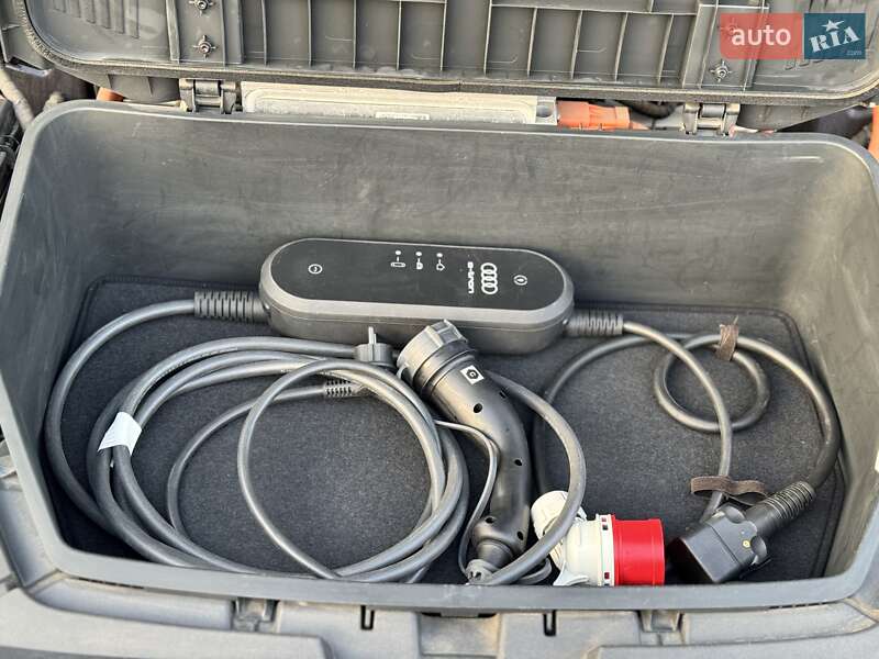 Внедорожник / Кроссовер Audi e-tron Sportback 2021 в Тернополе фото 108 Внедорожник / Кроссовер Audi e-tron Sportback 2021 в Тернополе