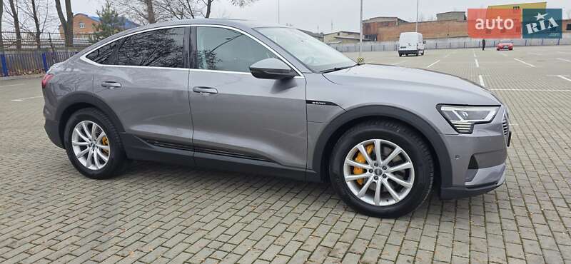 Внедорожник / Кроссовер Audi e-tron Sportback 2021 в Тернополе