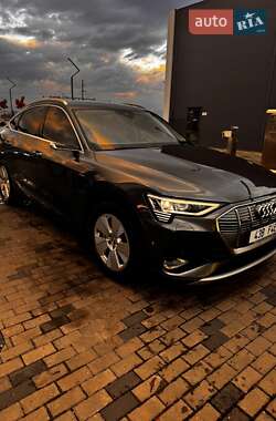 Внедорожник / Кроссовер Audi e-tron Sportback 2020 в Тячеве