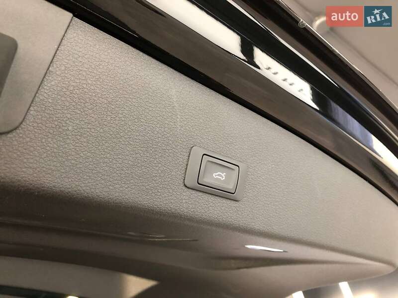 Позашляховик / Кросовер Audi e-tron Sportback 2021 в Львові