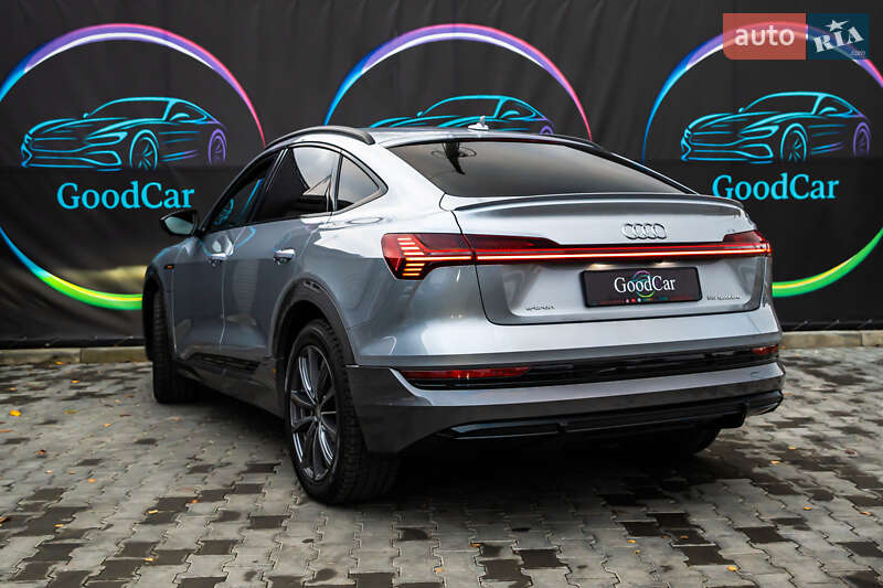 Позашляховик / Кросовер Audi e-tron Sportback 2020 в Луцьку