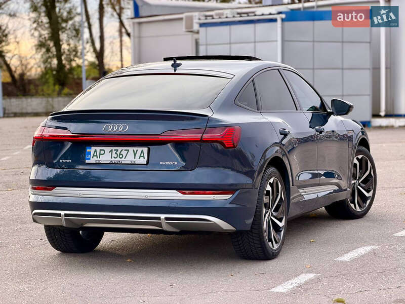 Внедорожник / Кроссовер Audi e-tron Sportback 2020 в Киеве фото 19 Внедорожник / Кроссовер Audi e-tron Sportback 2020 в Киеве