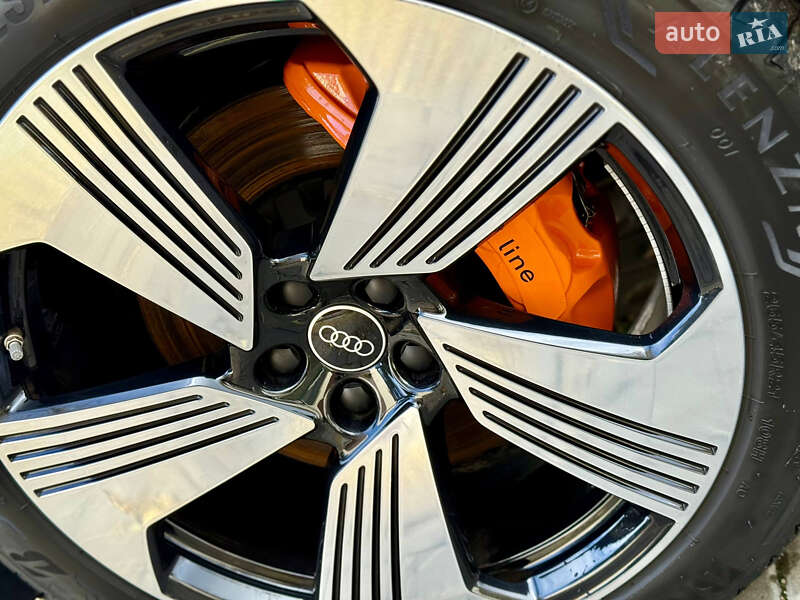 Внедорожник / Кроссовер Audi e-tron Sportback 2022 в Днепре