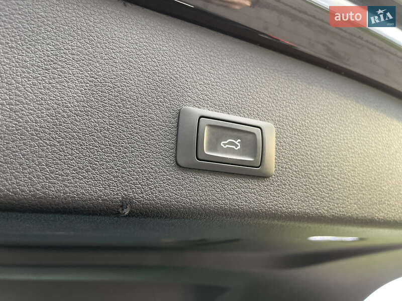 Внедорожник / Кроссовер Audi e-tron Sportback 2020 в Ужгороде фото 36 Внедорожник / Кроссовер Audi e-tron Sportback 2020 в Ужгороде