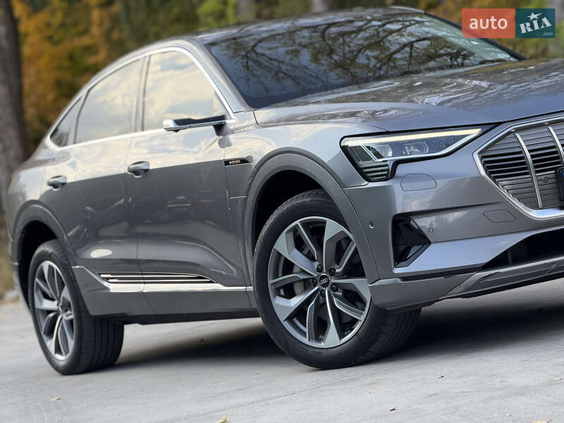 Внедорожник / Кроссовер Audi e-tron Sportback 2020 в Львове