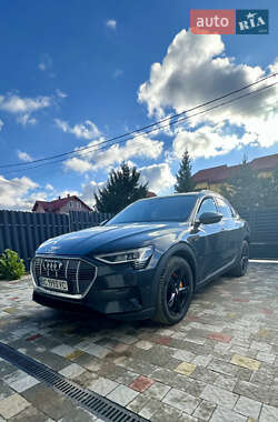 Внедорожник / Кроссовер Audi e-tron Sportback 2021 в Львове