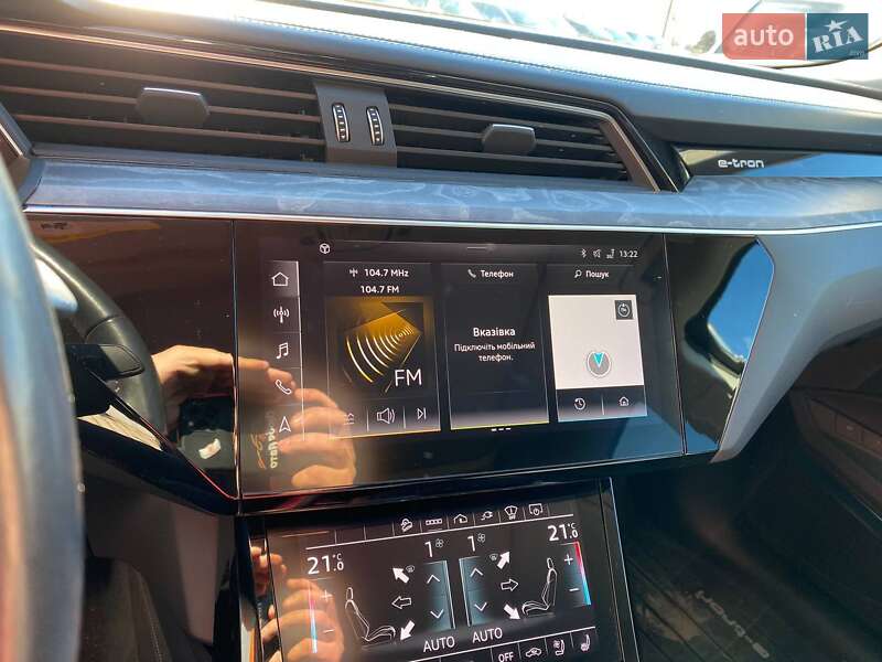 Внедорожник / Кроссовер Audi e-tron Sportback 2020 в Львове