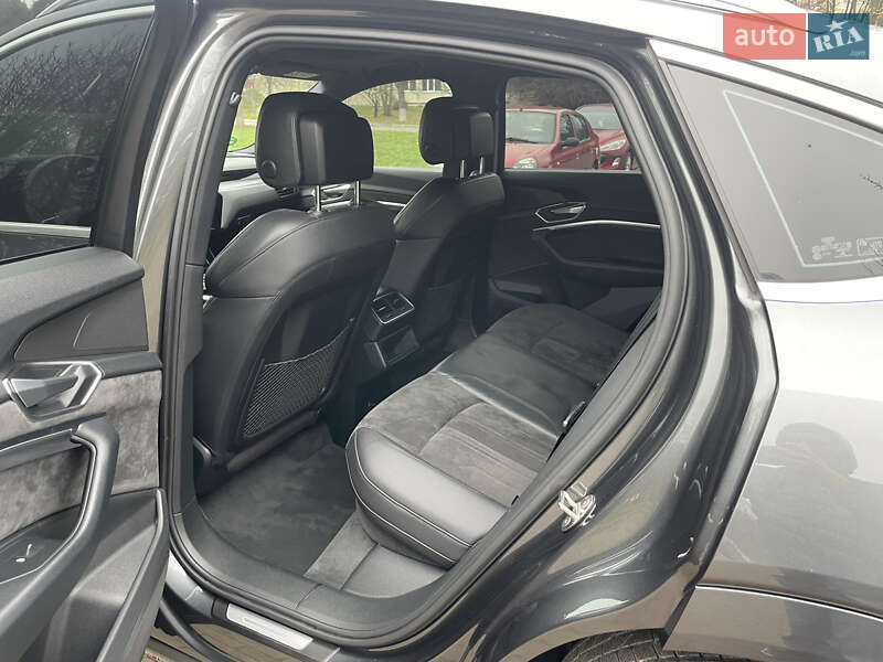 Внедорожник / Кроссовер Audi e-tron Sportback 2020 в Тернополе фото 16 Внедорожник / Кроссовер Audi e-tron Sportback 2020 в Тернополе