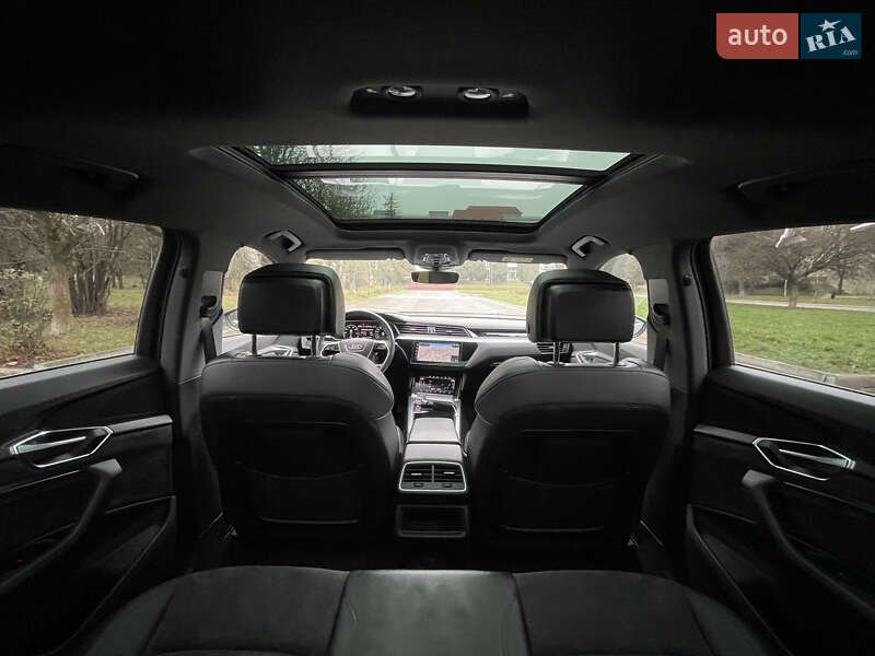 Внедорожник / Кроссовер Audi e-tron Sportback 2020 в Тернополе фото 35 Внедорожник / Кроссовер Audi e-tron Sportback 2020 в Тернополе