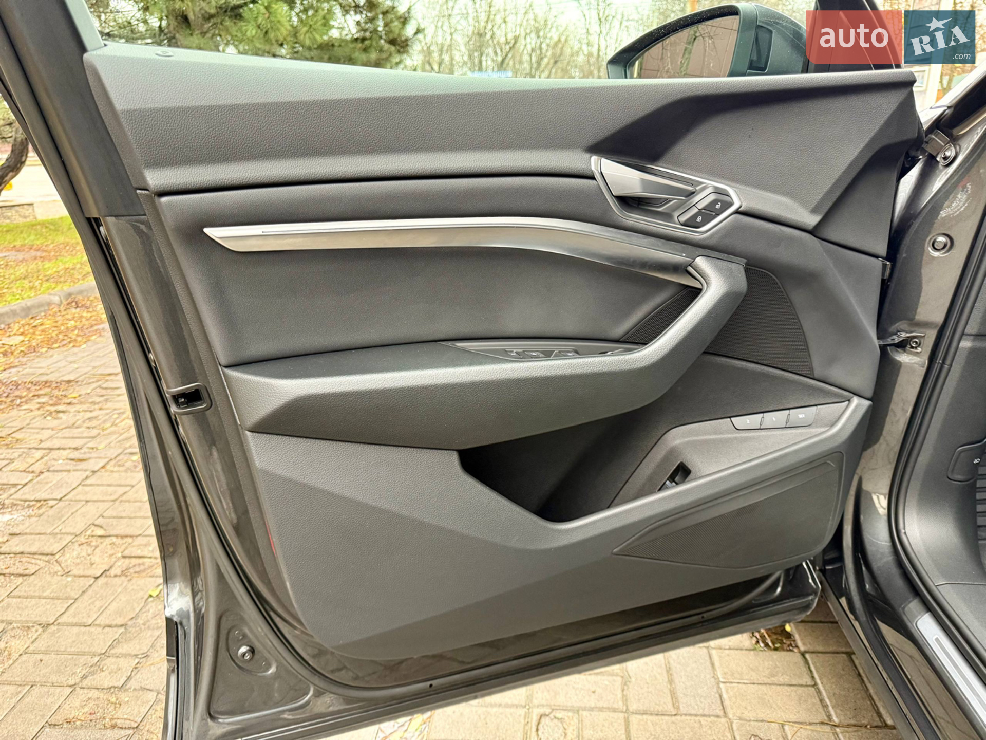 2022 Audi e-tron Sportback - мініатюра 30