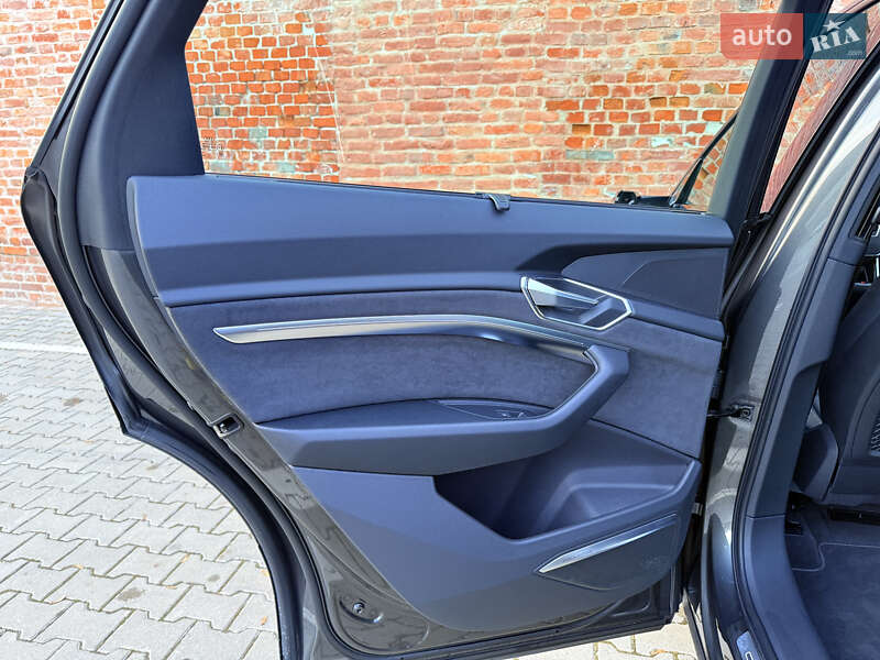 Внедорожник / Кроссовер Audi e-tron Sportback 2021 в Тернополе фото 42 Внедорожник / Кроссовер Audi e-tron Sportback 2021 в Тернополе