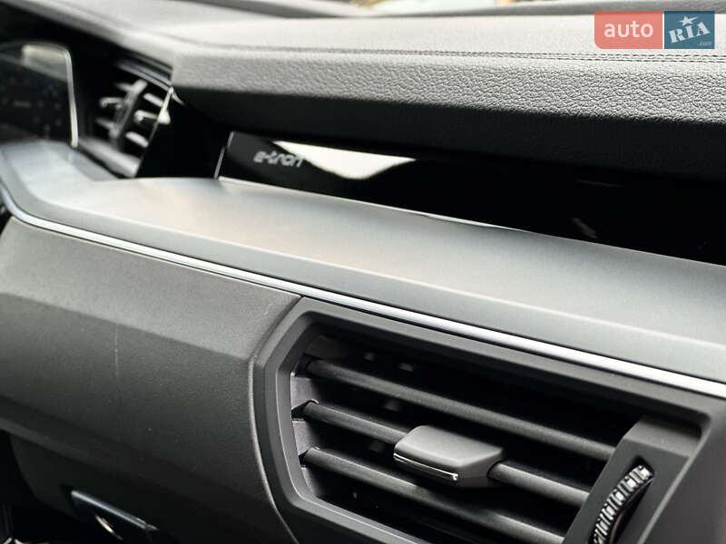 Позашляховик / Кросовер Audi e-tron Sportback 2021 в Івано-Франківську