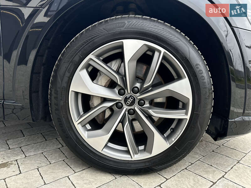 Позашляховик / Кросовер Audi e-tron Sportback 2021 в Івано-Франківську