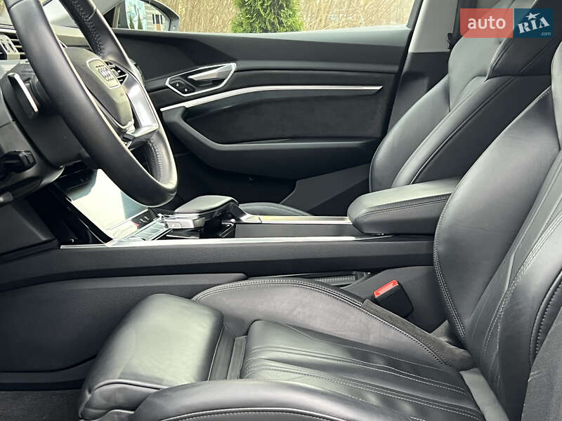 Внедорожник / Кроссовер Audi e-tron Sportback 2020 в Львове