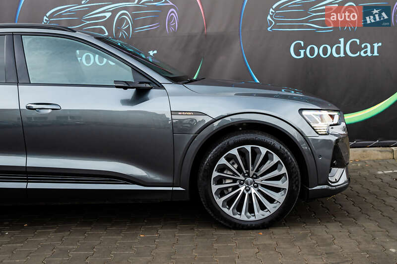 Позашляховик / Кросовер Audi e-tron Sportback 2020 в Луцьку